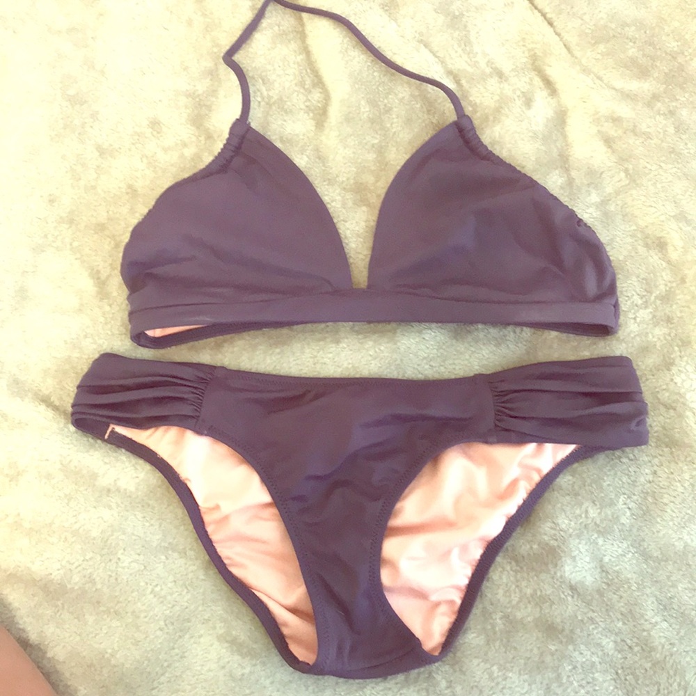 VS bikini